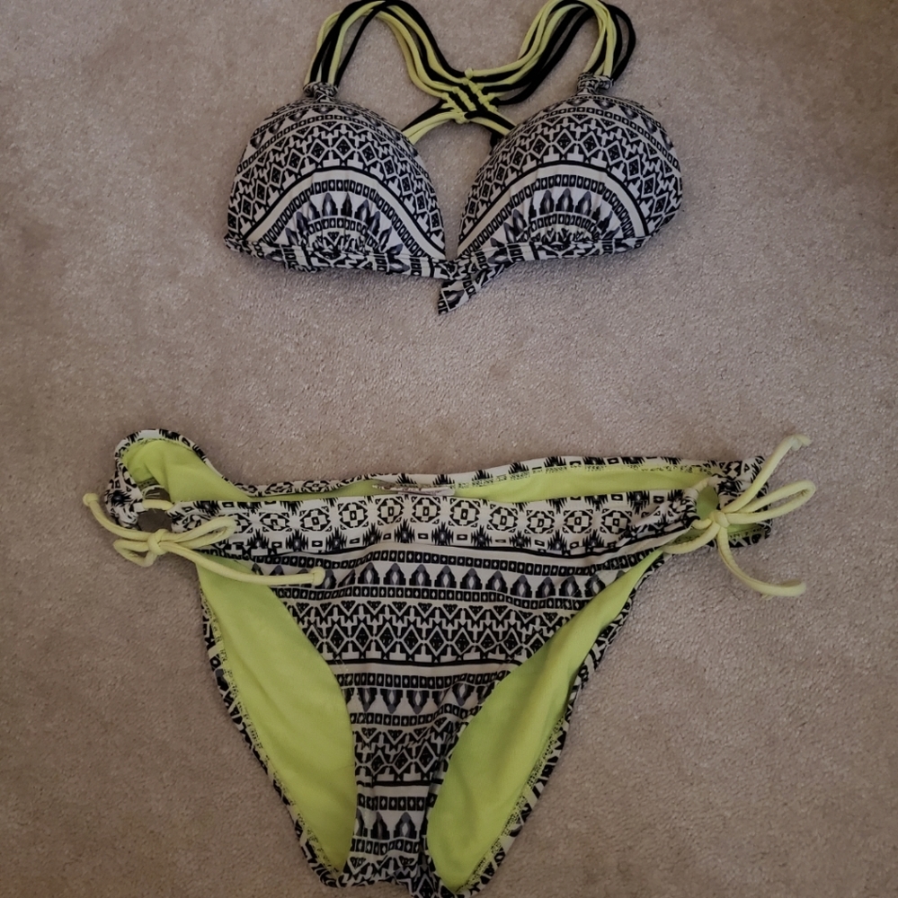 Bikini unique pattern swim suit